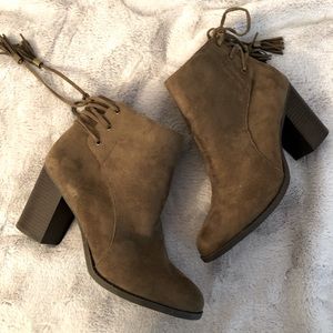 Faux suede olive booties